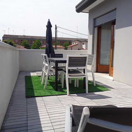 Casa Di Chiara Vicino Venezia E Aeroporto Vce Apartment Campalto Exterior foto